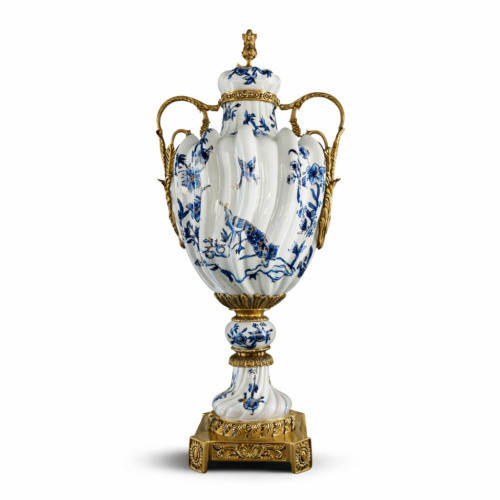 749381