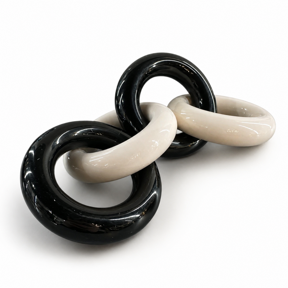 Siyah Beyaz Polikarbon Zincir