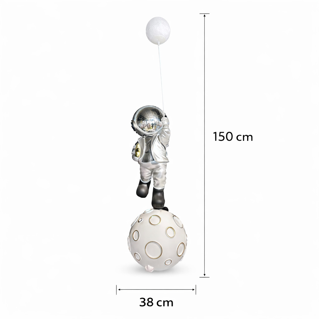 Büyük Astronot Heykeli 2 Büyük Astronot Heykeli - Görsel 2